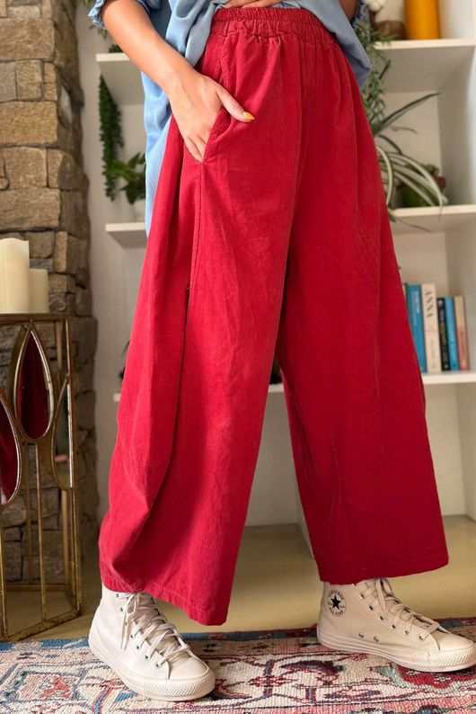 Bateau Needlecord 7/8 Barrel Culotte Pant Morello